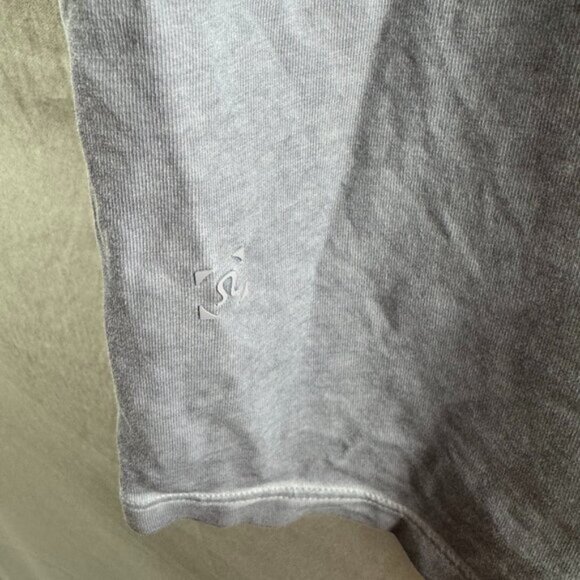 Lululemon  T-Shirt Mens Large Gray Crew Neck Short Sleeve - Picture 3 of 4
